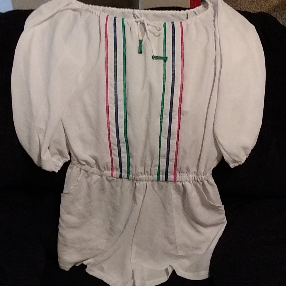 White Jumper